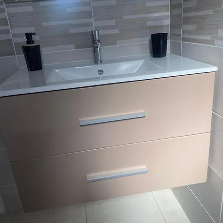 Maison T3 Avec Jardin 나르본