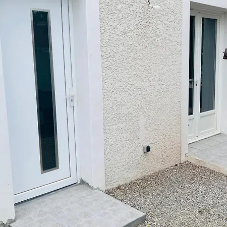 Apartament Maison T3 Avec Jardin Narbona