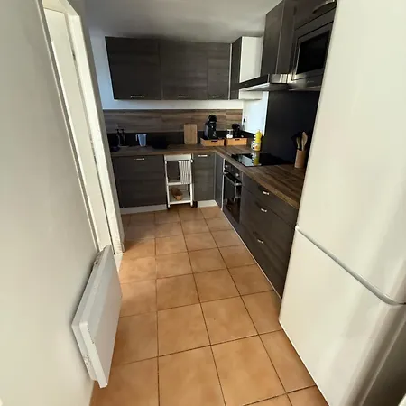 Maison T3 Avec Jardin Apartment *