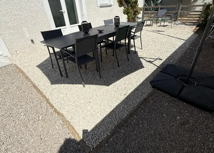 Maison T3 Avec Jardin Apartamento *